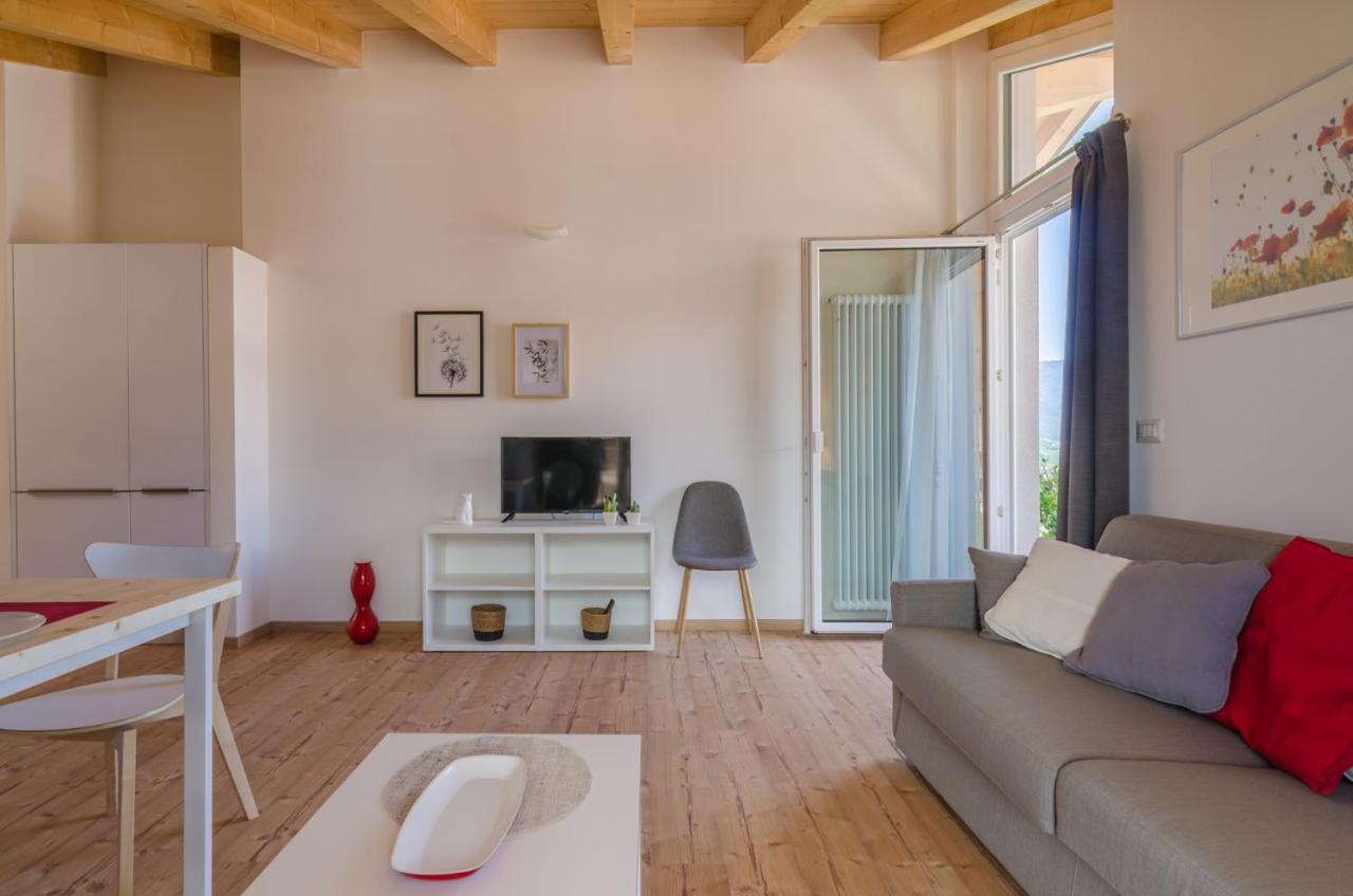 Orizzonti D'Anaunia Aparthotel Tassullo ภายนอก รูปภาพ